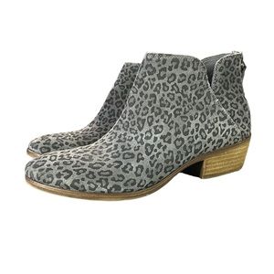 Michael By Michael Shannon Nadya Women's Zip Up Bootie Grey Leopard Size 10